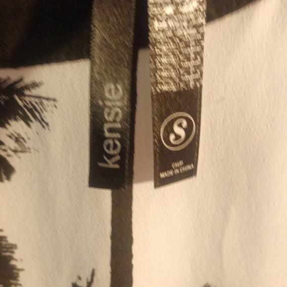 Kenzie long dress with palm tree pattern in black and white #A3 - Picture 2 of 5